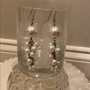 Authentic 1980’s faux pearl cluster earrings